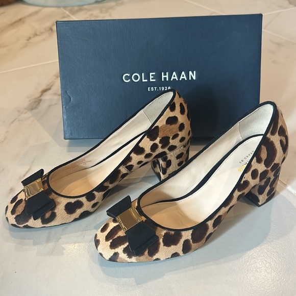 NEW Cole Haan Tali Bow Pump Ocelot Print - Size 7.5 - Picture 4 of 6